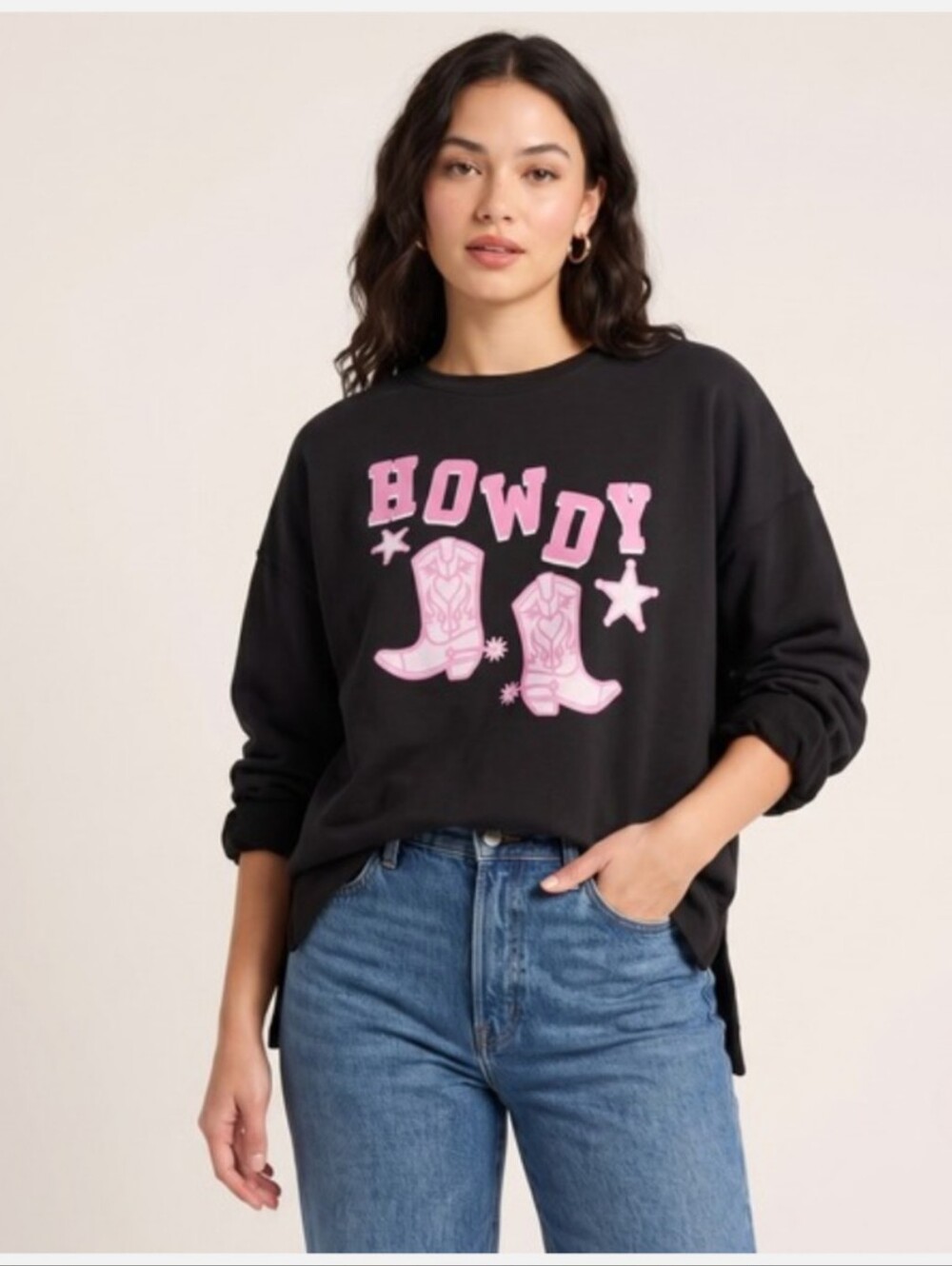 Black 'Howdy' Graphic Pullover Sweatshirt with Pink Boot Motif
